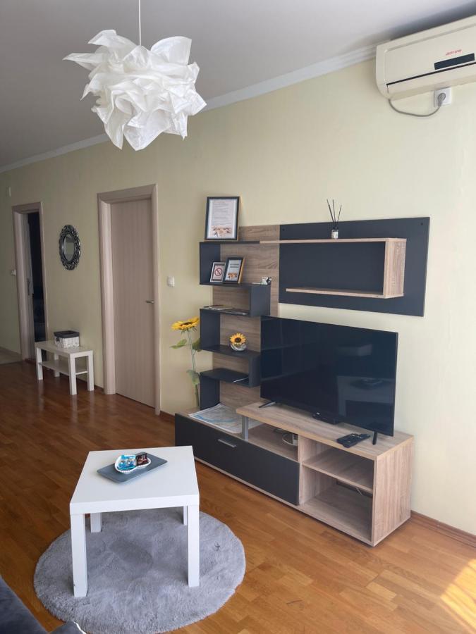 נובי סאד Apartment Sunflower021 מראה חיצוני תמונה